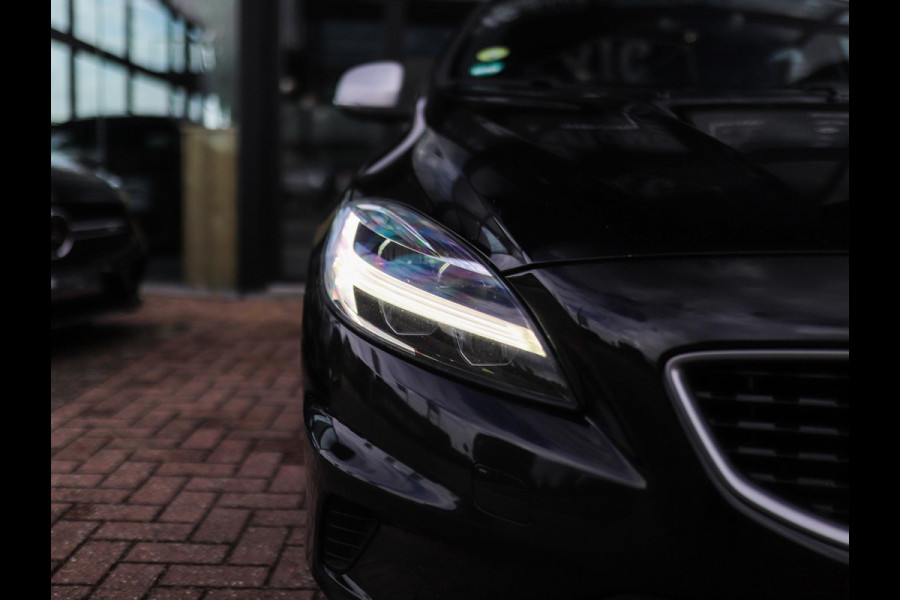Volvo V40 2.0 D3 R-Design | BTW | Stoelverw. | Camera | Full-LED | Navi