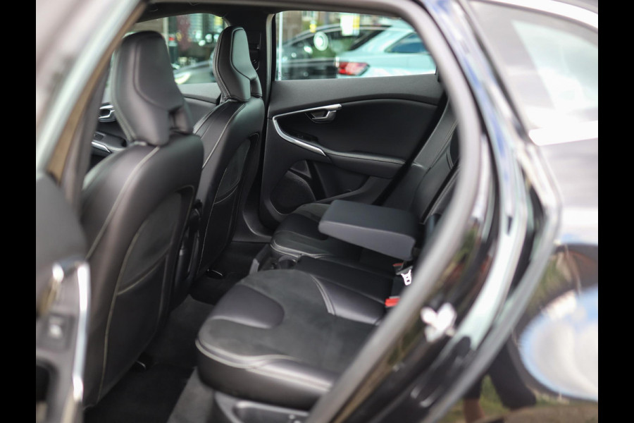 Volvo V40 2.0 D3 R-Design | BTW | Stoelverw. | Camera | Full-LED | Navi
