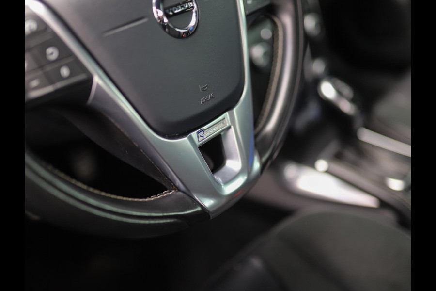Volvo V40 2.0 D3 R-Design | BTW | Stoelverw. | Camera | Full-LED | Navi