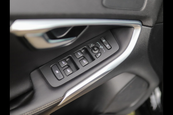 Volvo V40 2.0 D3 R-Design | BTW | Stoelverw. | Camera | Full-LED | Navi