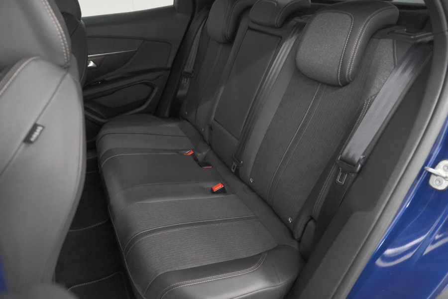 Peugeot 3008 PureTech 130 GT Line Avantage | Trekhaak | 360 Camera | Apple Carplay | Parkeersensoren