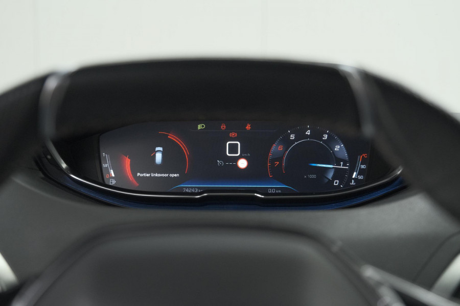 Peugeot 3008 PureTech 130 GT Line Avantage | Trekhaak | 360 Camera | Apple Carplay | Parkeersensoren