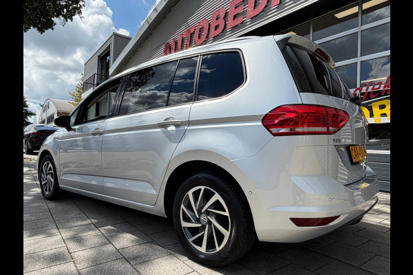 Volkswagen Touran 1.2 TSI Sound BlueMotion Tech - Apple CarPlay / Navigatie I Airco I PDC I Veiligheid pakket I Dealer onderhouden