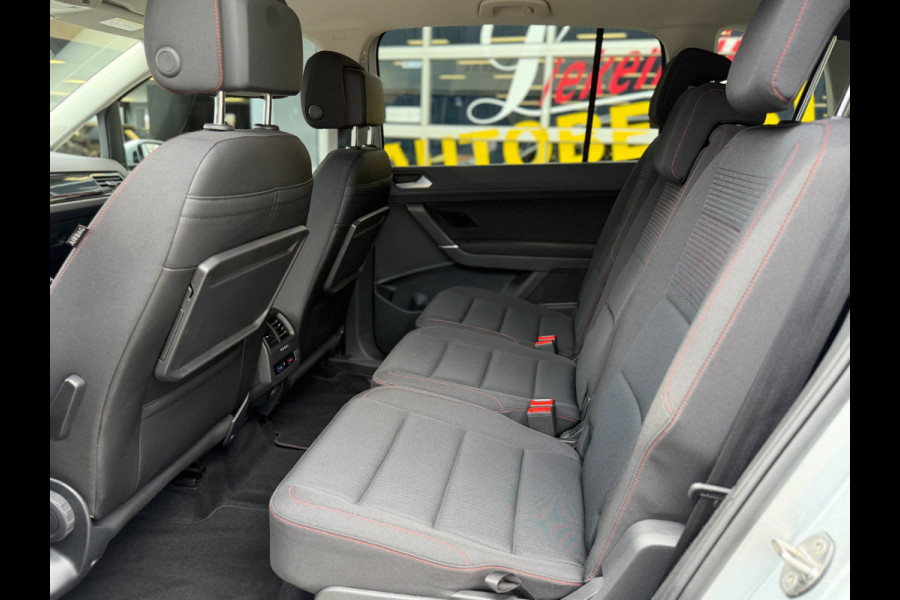 Volkswagen Touran 1.2 TSI Sound BlueMotion Tech - Apple CarPlay / Navigatie I Airco I PDC I Veiligheid pakket I Dealer onderhouden