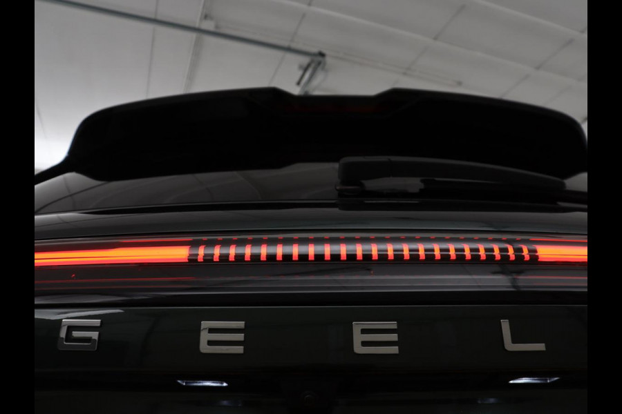 GEELY Starray EM-i 1.5 Pro | Leder | Adaptive cruise | 360 camera | Carplay | Climate control | Full LED | Dodehoek detectie | Intelligente cruise control |