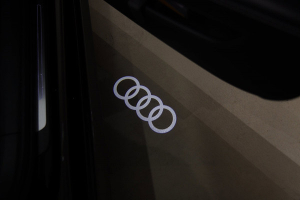Audi A6 Avant 2.0 TDI ultra S line Edition 3X S-LINE STOELVER/KEYLESS/TREKHAAK/PARKASSIST/VOL
