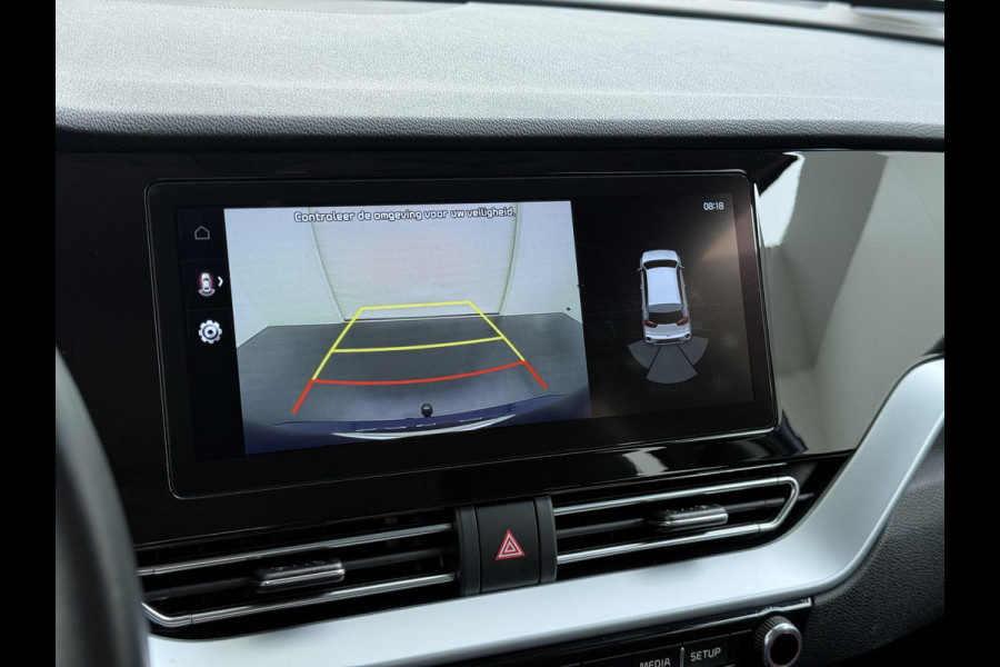 Kia Niro 1.6GDi Hybrid Automaat Trekhaak Adap.Cruise Navi Ecc Camera Apple Carplay Android Auto Pdc DynamicLine Regen-Lichtsensor Led Lmv Isofix DAB Lane Assist ESP 1.300KG Trekgewicht 1e Eigenaar Origineel Nederlandse Auto