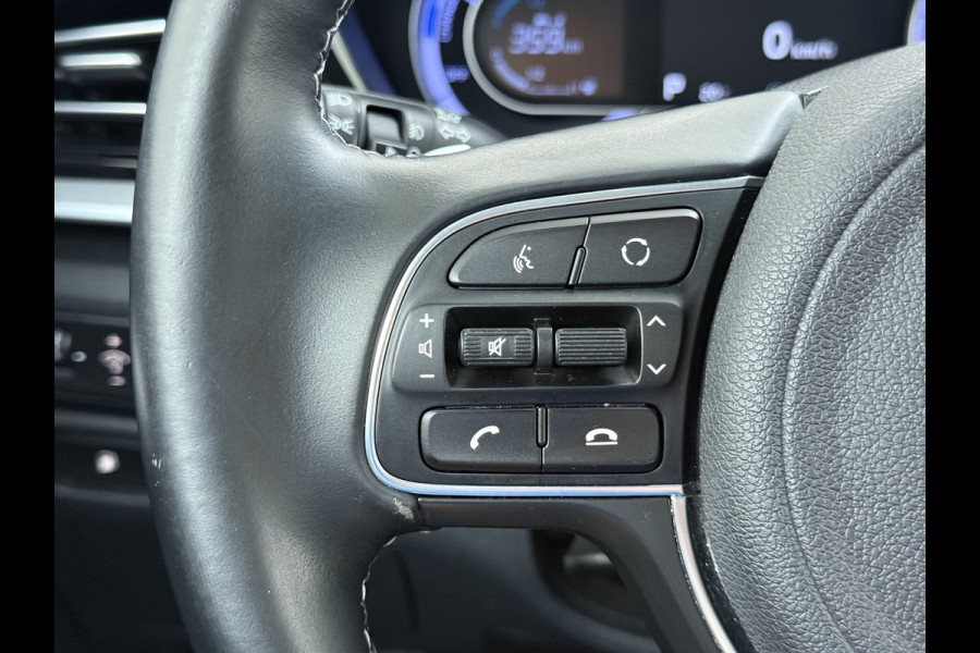 Kia Niro 1.6GDi Hybrid Automaat Trekhaak Adap.Cruise Navi Ecc Camera Apple Carplay Android Auto Pdc DynamicLine Regen-Lichtsensor Led Lmv Isofix DAB Lane Assist ESP 1.300KG Trekgewicht 1e Eigenaar Origineel Nederlandse Auto