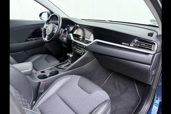 Kia Niro 1.6GDi Hybrid Automaat Trekhaak Adap.Cruise Navi Ecc Camera Apple Carplay Android Auto Pdc DynamicLine Regen-Lichtsensor Led Lmv Isofix DAB Lane Assist ESP 1.300KG Trekgewicht 1e Eigenaar Origineel Nederlandse Auto