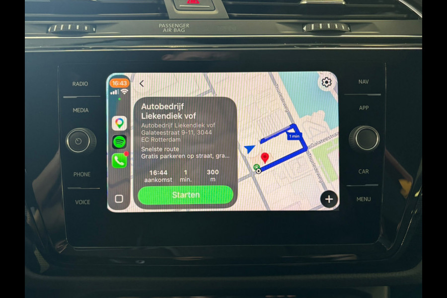 Volkswagen Touran 1.2 TSI Sound BlueMotion Tech - Apple CarPlay / Navigatie I Airco I PDC I Veiligheid pakket I Dealer onderhouden