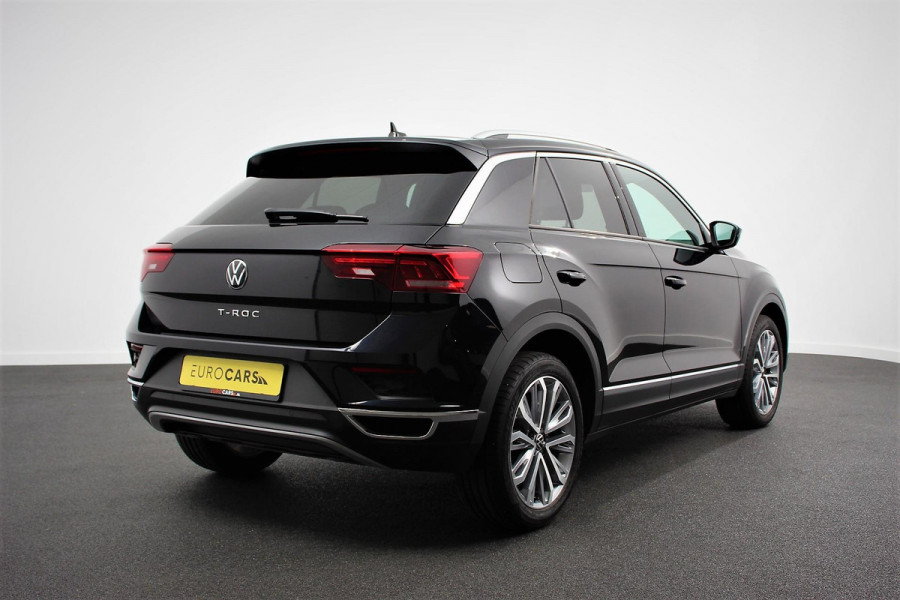 Volkswagen T-Roc 1.5 TSI Sport DSG Navigatie Adaptieve Cruise Control Climate Control Digitale Dashboard Camera 18"Lichtmetalen velgen