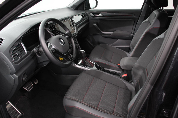 Volkswagen T-Roc 1.5 TSI Sport DSG Navigatie Adaptieve Cruise Control Climate Control Digitale Dashboard Camera 18"Lichtmetalen velgen