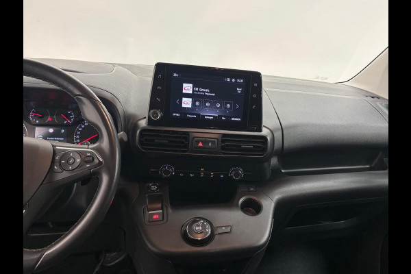 Opel Combo 1.5D L2H1 Edition Automaat Airco Navigatie Apple Carplay/Android Auto Camera Parkeersensoren Trekhaak