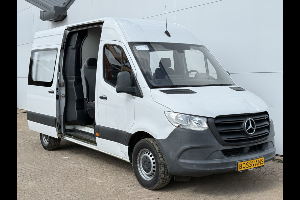 Mercedes-Benz Sprinter 314 2.2 CDI Automaat L2H2 Dubbele Cabine 7-persoons Climate Control Cruise Control Trekhaak Carplay Camera