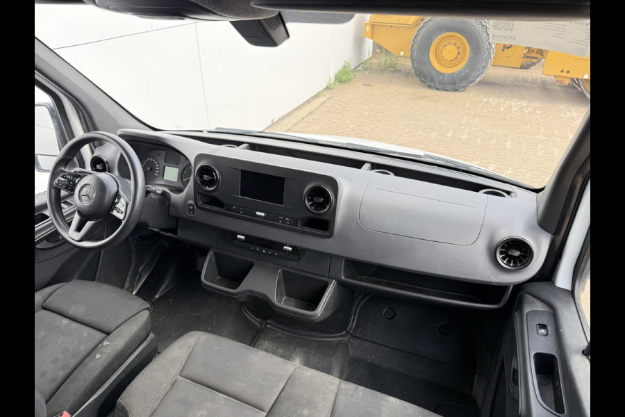 Mercedes-Benz Sprinter 314 2.2 CDI Automaat L2H2 Dubbele Cabine 7-persoons Climate Control Cruise Control Trekhaak Carplay Camera