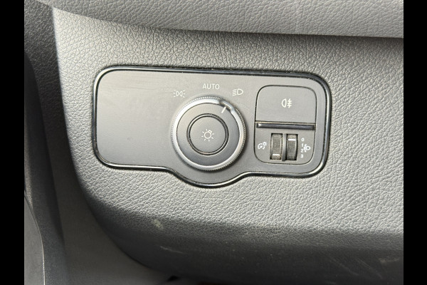 Mercedes-Benz Sprinter 314 2.2 CDI Automaat L2H2 Dubbele Cabine 7-persoons Climate Control Cruise Control Trekhaak Carplay Camera