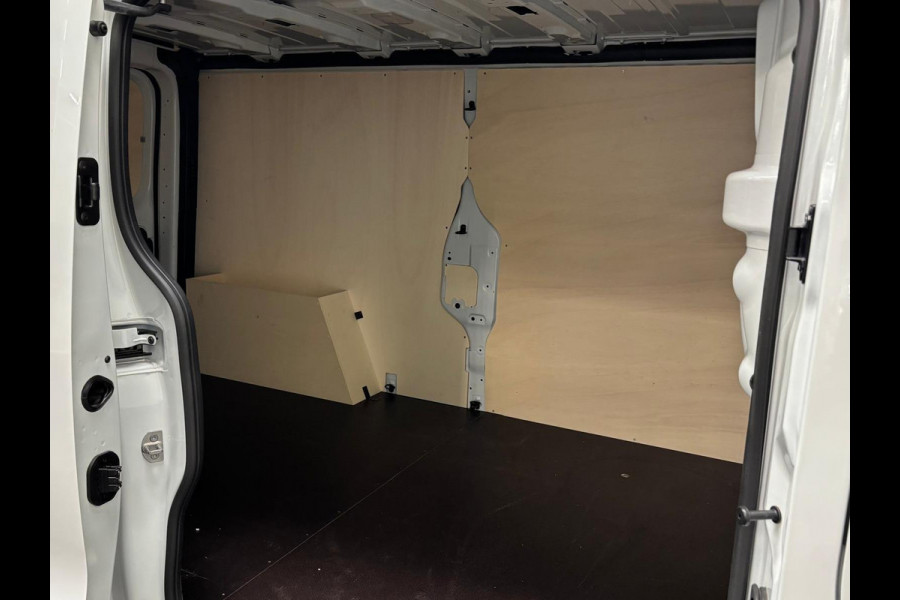 Renault Trafic 2.0 Blue dCi 150PK L2H1 EC Sport Edition Automaat Navigatie Airco Lichtmetalen velgen Betimmering Trekhaak Camera Parkeer sensoren Dab