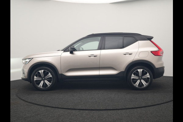 Volvo XC40 Ultimate Recharge Pure 69 kWh 231pk Dealer O.H. | Trekhaak Af Fabriek | Panodak | Adaptive Cruise | 360 Camera | Harman / Kardon | Sportstoelen Memory & Verwarmd | Warmtepomp | Keyless | Blis | Stuur Verwarmd | Google Assistent | DAB |