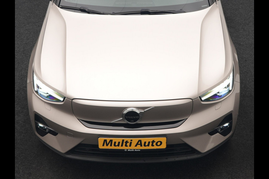 Volvo XC40 Ultimate Recharge Pure 69 kWh 231pk Dealer O.H. | Trekhaak Af Fabriek | Panodak | Adaptive Cruise | 360 Camera | Harman / Kardon | Sportstoelen Memory & Verwarmd | Warmtepomp | Keyless | Blis | Stuur Verwarmd | Google Assistent | DAB |