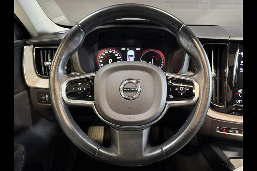 Volvo XC60 2.0 T8 Twin Engine AWD Inscription | Panoramadak | Leder | Head-Up | Camera | Adapt. cruise | Stoelverwarming