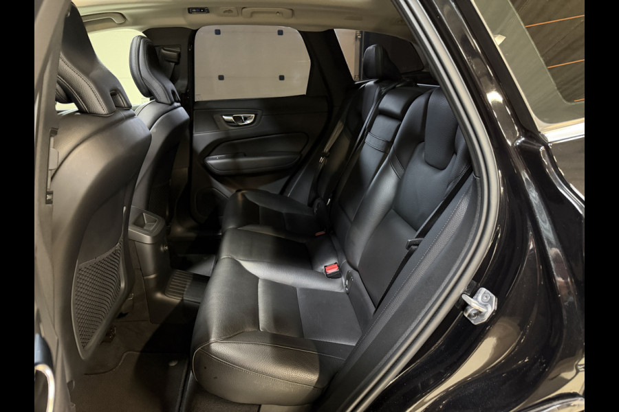 Volvo XC60 2.0 T8 Twin Engine AWD Inscription | Panoramadak | Leder | Head-Up | Camera | Adapt. cruise | Stoelverwarming