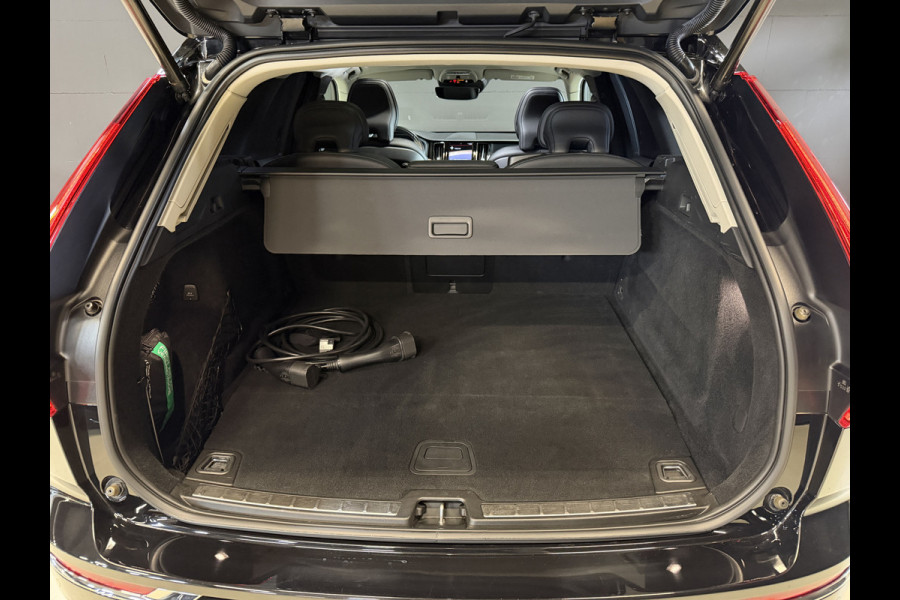 Volvo XC60 2.0 T8 Twin Engine AWD Inscription | Panoramadak | Leder | Head-Up | Camera | Adapt. cruise | Stoelverwarming