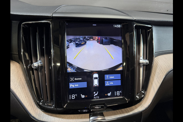 Volvo XC60 2.0 T8 Twin Engine AWD Inscription | Panoramadak | Leder | Head-Up | Camera | Adapt. cruise | Stoelverwarming