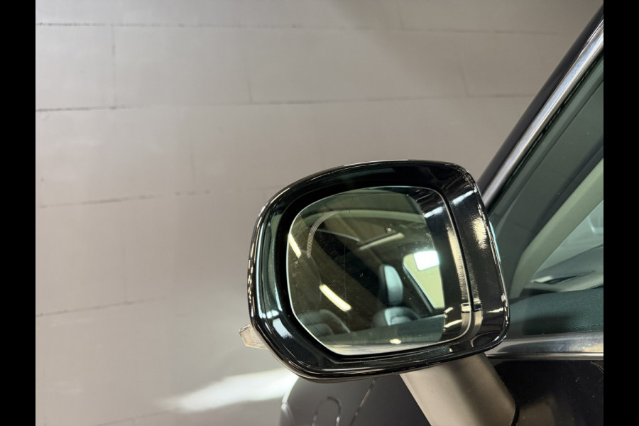 Volvo XC60 2.0 T8 Twin Engine AWD Inscription | Panoramadak | Leder | Head-Up | Camera | Adapt. cruise | Stoelverwarming