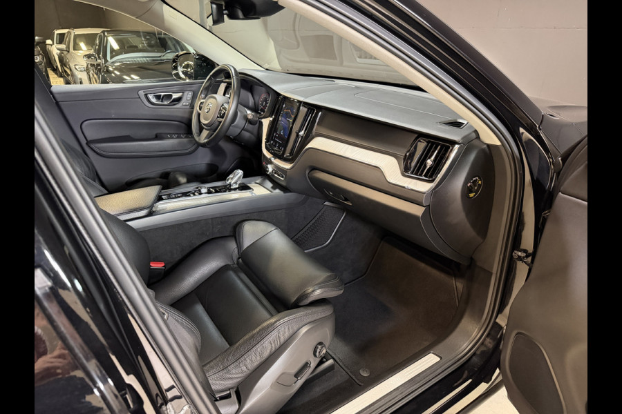 Volvo XC60 2.0 T8 Twin Engine AWD Inscription | Panoramadak | Leder | Head-Up | Camera | Adapt. cruise | Stoelverwarming
