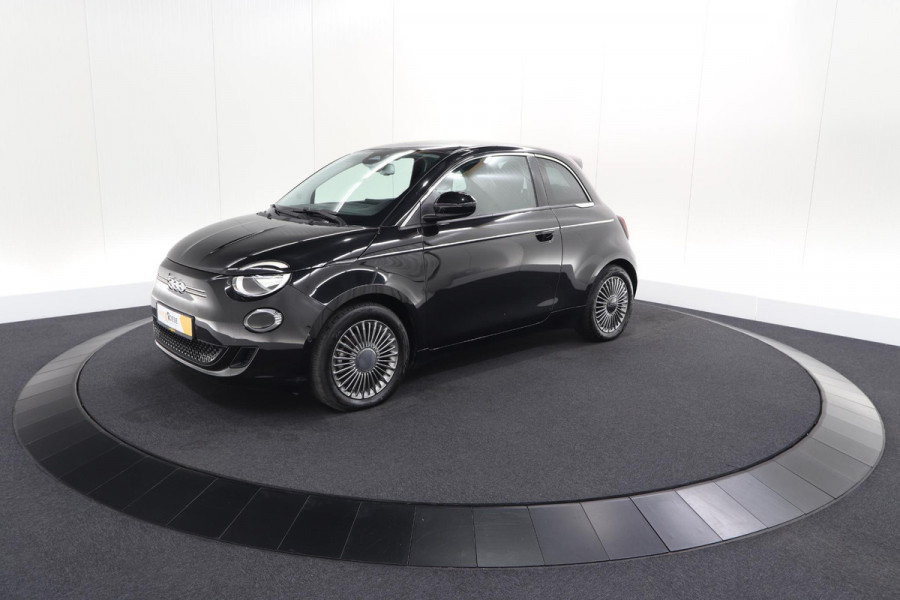 Fiat 500 Icon 42 kWh | SOH 95,7% | Convenience Pack | Camera | Dodehoekdetectie