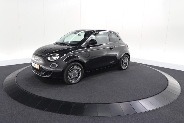 Fiat 500 Icon 42 kWh | SOH 95,7% | Convenience Pack | Camera | Dodehoekdetectie