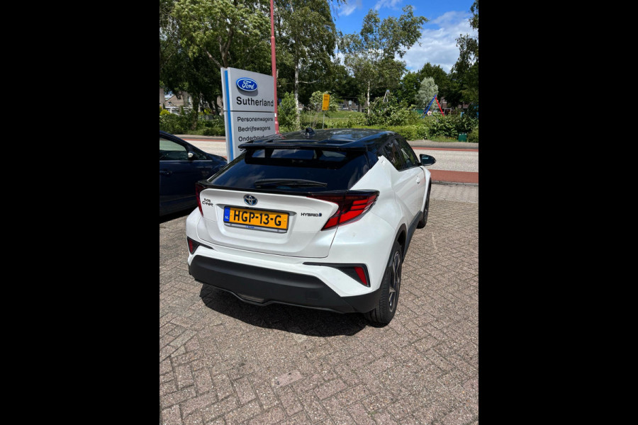 Toyota C-HR 1.8 Hybrid GR-Sport | Adaptieve Cruise Control | Camera | Stoel & Voorruitverwarming