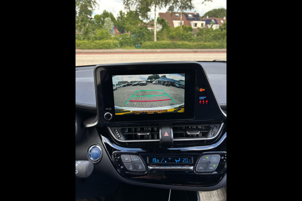 Toyota C-HR 1.8 Hybrid GR-Sport | Adaptieve Cruise Control | Camera | Stoel & Voorruitverwarming