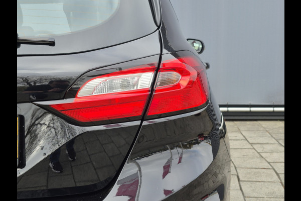 Ford Fiesta BWJ 2022 | 1.0I 100PK Titanium | AIRCO | NAVI | CRUISE | CARPLAY | PDC |