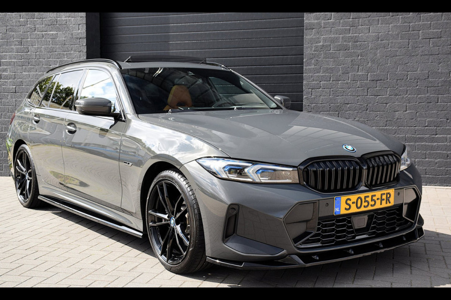 BMW 3 Serie Touring 330e*M-Pakket*Dak*Trekhaak*142Dkm*Keyless*2023*Dravit Grau*INDIVIDUAL*