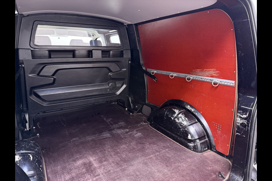 Volkswagen Transporter 2.0TDI Dubbele Cabine 6-Persoons L2H1 28 Navi* Apple Carplay Android Auto Airco Bluetooth Cruise Control Pdc Euro 6 Betonplex Vloer Wandbetimmering Achterdeuren 1e Eigenaar