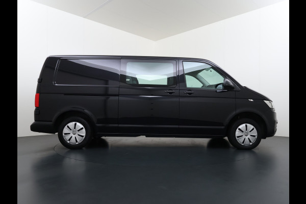 Volkswagen Transporter 2.0TDI Dubbele Cabine 6-Persoons L2H1 28 Navi* Apple Carplay Android Auto Airco Bluetooth Cruise Control Pdc Euro 6 Betonplex Vloer Wandbetimmering Achterdeuren 1e Eigenaar