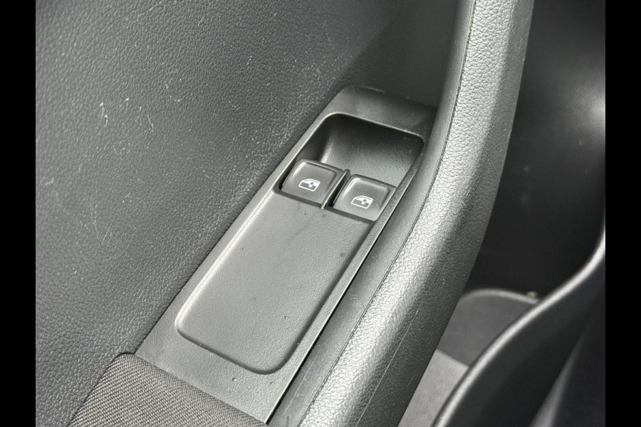 Škoda Fabia Combi BWJ 2021 | 1.0 TSI 96PK Active | AIRCO | CAMERA A | CARPLAY |  PDC | LMV | MULTI FUNC STUUR | MISTLAMPEN