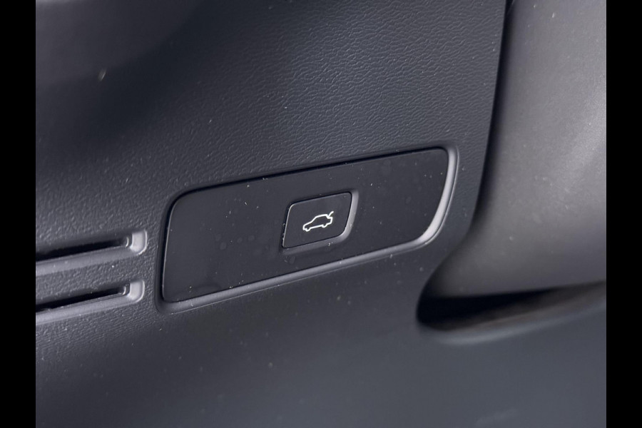 Volvo XC40 Recharge Core | SOH 97% | ACHTERUITRIJCAMERA | STOEL & STUUR VERWARMING | 12 MND BOVAG GARANTIE