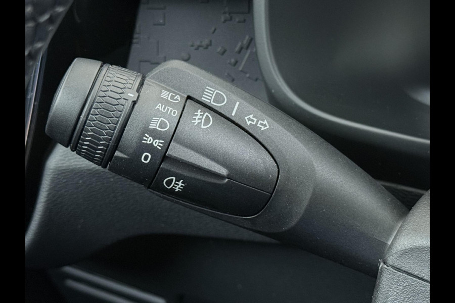 Volvo XC40 Recharge Core | SOH 97% | ACHTERUITRIJCAMERA | STOEL & STUUR VERWARMING | 12 MND BOVAG GARANTIE