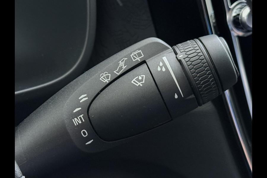 Volvo XC40 Recharge Core | SOH 97% | ACHTERUITRIJCAMERA | STOEL & STUUR VERWARMING | 12 MND BOVAG GARANTIE