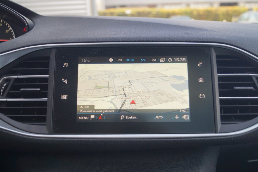 Peugeot 308 SW 1.2 PureTech 130pk Premium -PANO-ECC-CAM-TREKHAAK-