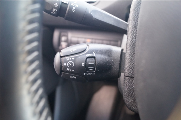 Peugeot 308 SW 1.2 PureTech 130pk Premium -PANO-ECC-CAM-TREKHAAK-