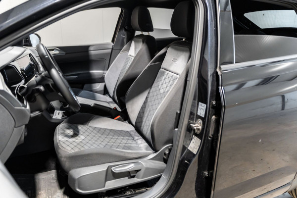 Volkswagen Taigo 1.5 TSI R-Line DSG PANO IQ CAMARA