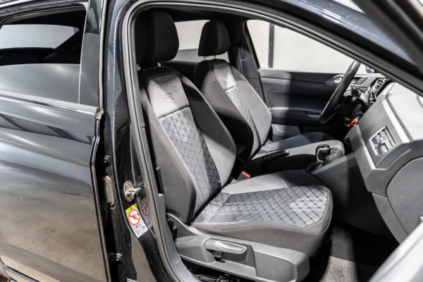 Volkswagen Taigo 1.5 TSI R-Line DSG PANO IQ CAMARA