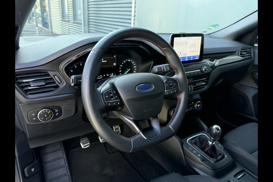 Ford FOCUS Wagon BWJ 2021 | 1.0T 126PK Hybrid ST Line Business | CAMERA | SPORTSTOELEN | CARPLAY | NAVI | CLIMA | PDC | 17'' LMV |
