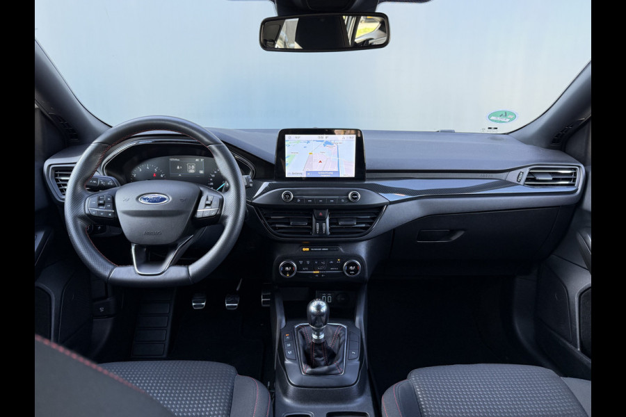 Ford FOCUS Wagon BWJ 2021 | 1.0T 126PK Hybrid ST Line Business | CAMERA | SPORTSTOELEN | CARPLAY | NAVI | CLIMA | PDC | 17'' LMV |