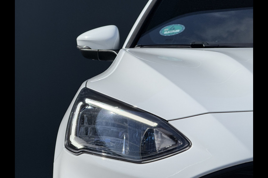 Ford FOCUS Wagon BWJ 2021 | 1.0T 126PK Hybrid ST Line Business | CAMERA | SPORTSTOELEN | CARPLAY | NAVI | CLIMA | PDC | 17'' LMV |