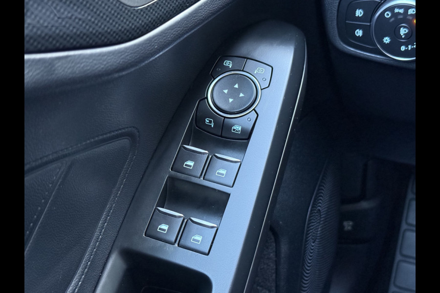 Ford FOCUS Wagon BWJ 2021 | 1.0T 126PK Hybrid ST Line Business | CAMERA | SPORTSTOELEN | CARPLAY | NAVI | CLIMA | PDC | 17'' LMV |