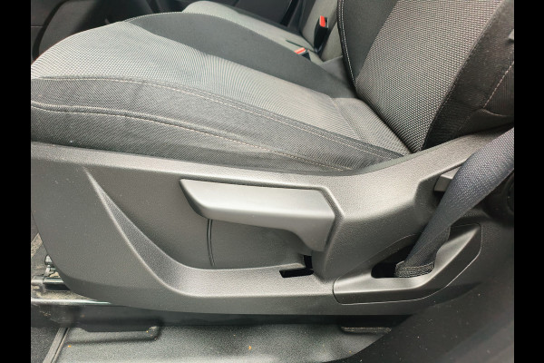 Mercedes-Benz Citan 110 L1 Pro 3 zits, apple/android BENZINE !!!! Rijklaar + 6 maanden Bovag-garantie Henk Jongen Auto's in Helmond,  al 50 jaar service zoals 't hoort!